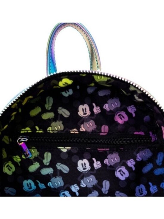 black zippered lightweight travel tote bag Transit Small club: Ravenswood Juniors Soccer Club Universal Studios Loungefly Minion Couleur:Garden Tapestry The Transit Small Travel